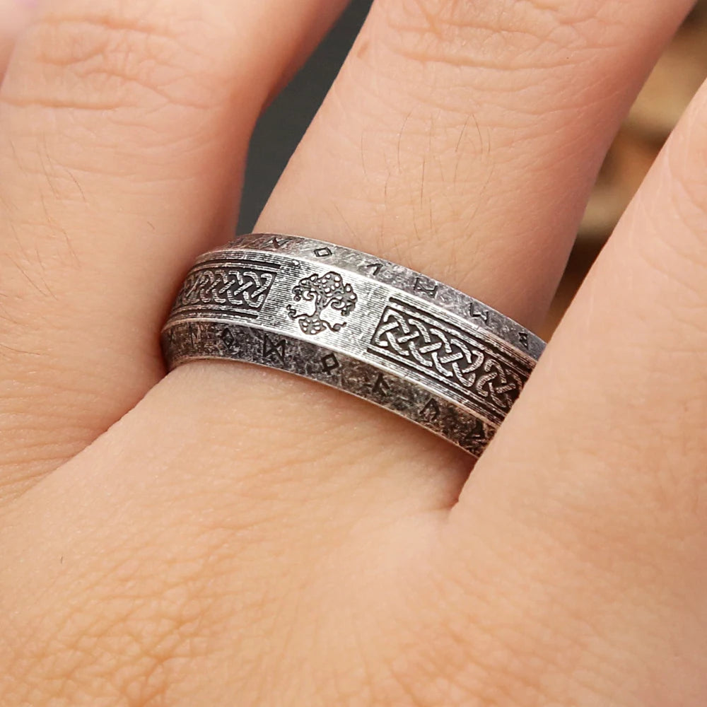 Nordischer Lebensbaum-Runenring (316L)