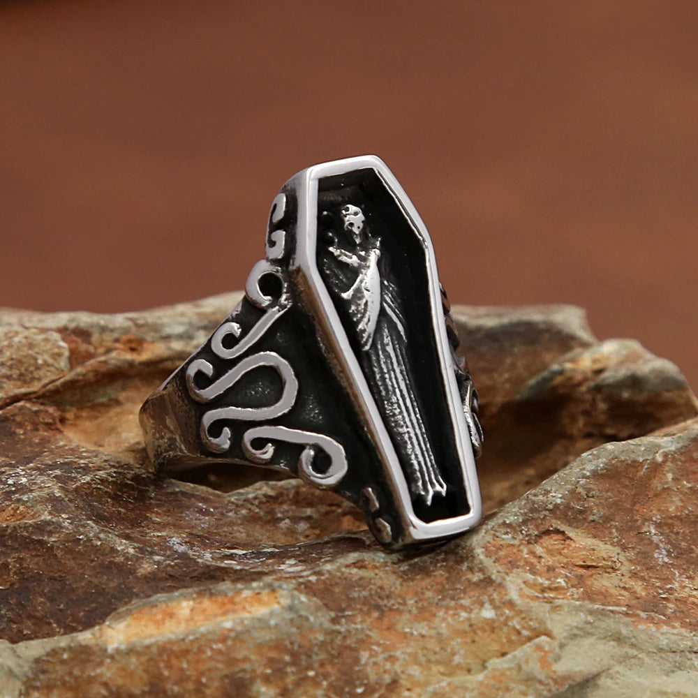 Anillo de calavera de vampiro único retro para hombre, gótico, de acero inoxidable, creativo, ataúd, amuleto de motocicleta, joyería, regalo al por mayor