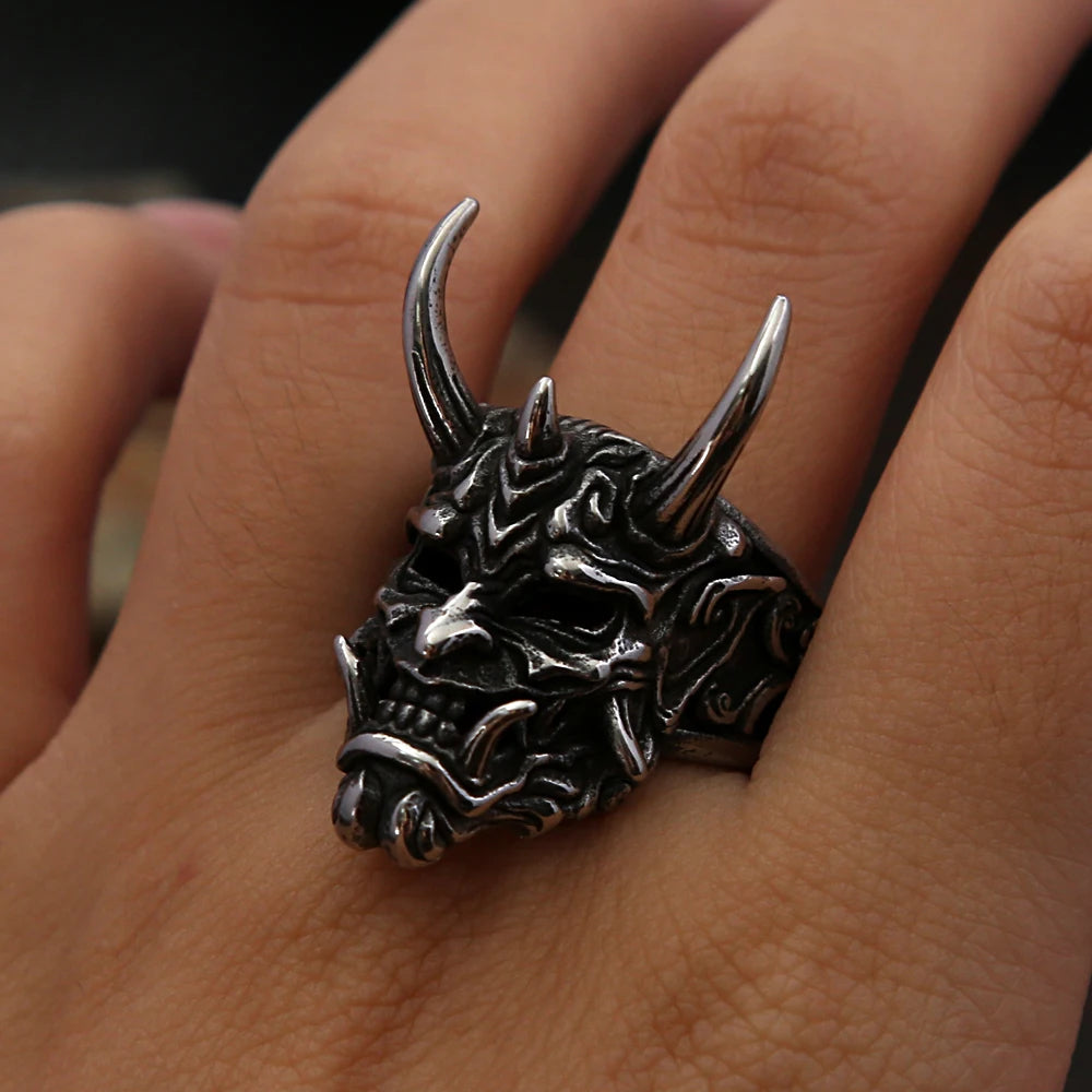 Horned Skull Ring (316L)