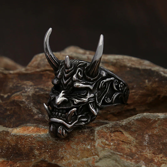 Horned Skull Ring (316L)