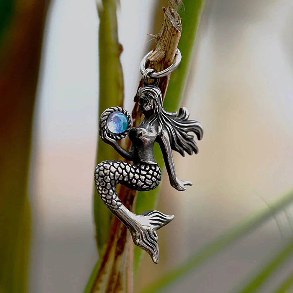 Collar de sirena con diseño creativo de moda retro, estilo punk, de acero inoxidable, para hombres y mujeres, con colgante de animal, joyería única, regalos, envío directo