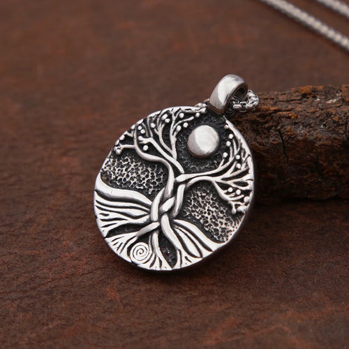 Colgante de árbol de la vida vikingo nórdico vintage de moda para hombre, collar de acero inoxidable Yggdrasils, amuleto, joyería, regalo al por mayor