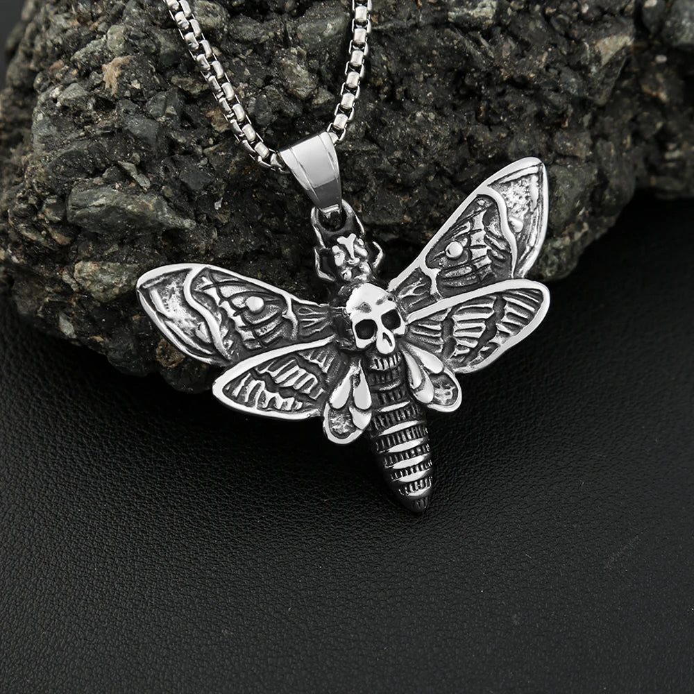 Collar vintage de acero inoxidable con colgante de calavera y polilla, estilo punk, estilo motero, con calavera y mariposa, para hombre, joyería de fiesta, regalo.
