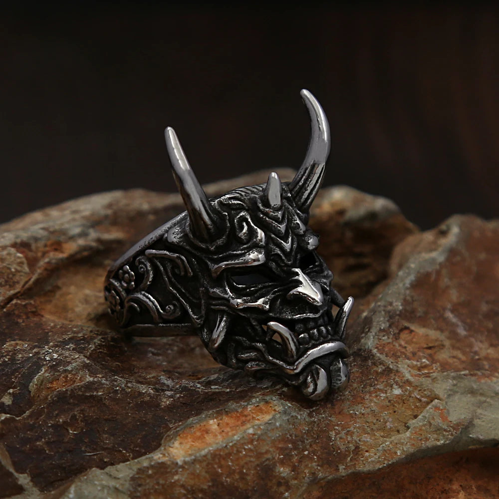 Horned Skull Ring (316L)