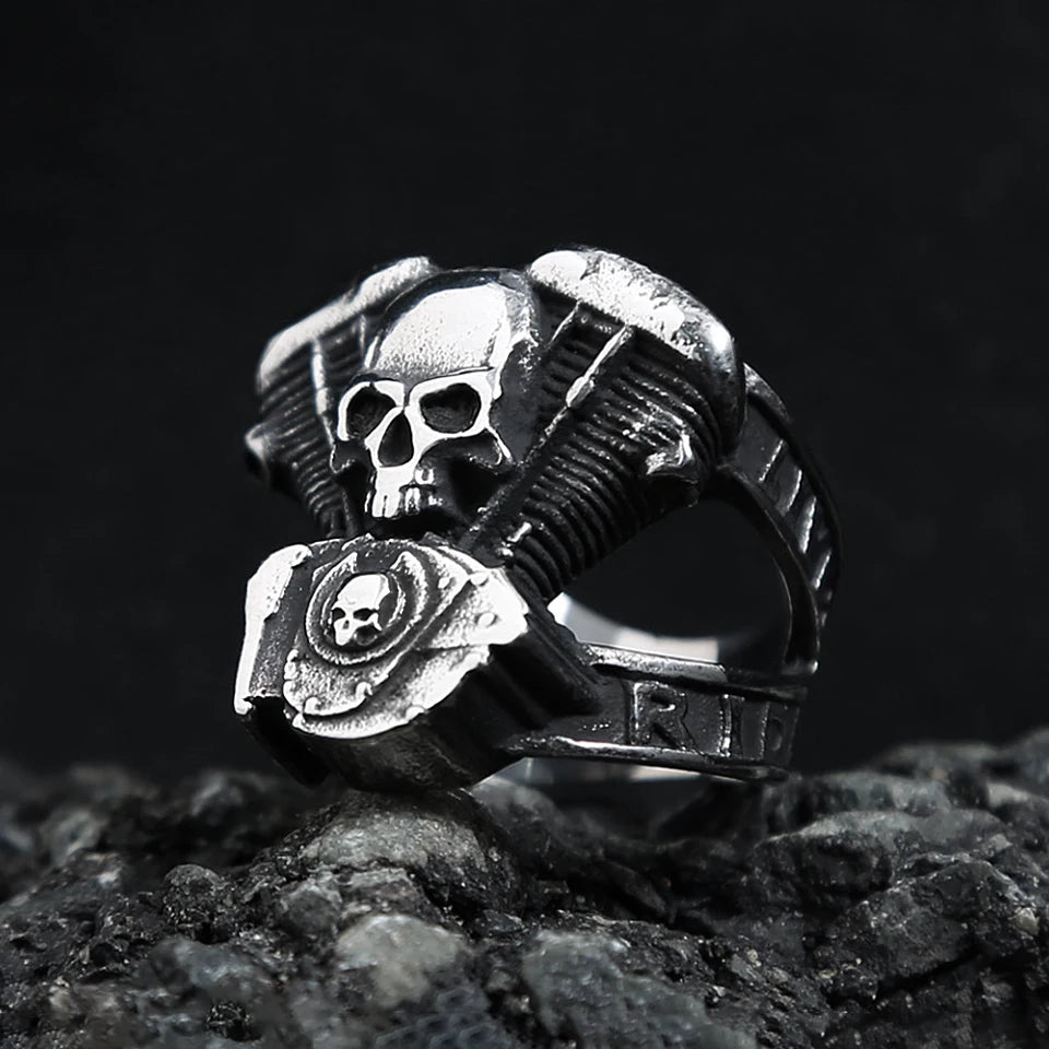 Steampunk Engine Skull Ring (316L)
